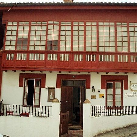 La Montanesuca Otel Comillas Dış mekan fotoğraf